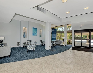 5855 Midnight Pass Road - Photo Thumbnail 9