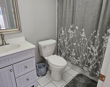3500 El Conquistador Parkway - Photo Thumbnail 22