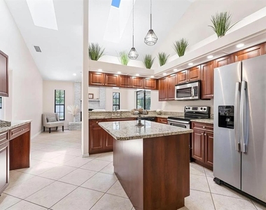 1302 83rd Street Nw - Photo Thumbnail 15