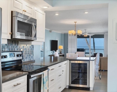 4325 Gulf Of Mexico Drive - Photo Thumbnail 19