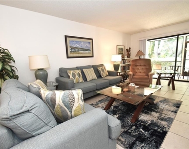 1620 Boathouse Circle - Photo Thumbnail 5