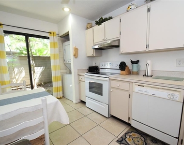 1620 Boathouse Circle - Photo Thumbnail 1
