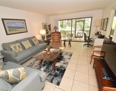 1620 Boathouse Circle - Photo Thumbnail 13