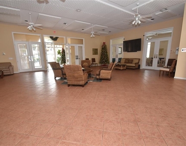 4235 Castlebridge Lane - Photo Thumbnail 12