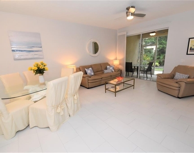 4235 Castlebridge Lane - Photo Thumbnail 3