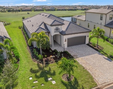 5947 Brandon Run - Photo Thumbnail 2