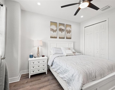 5947 Brandon Run - Photo Thumbnail 46