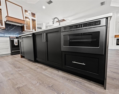 5947 Brandon Run - Photo Thumbnail 29