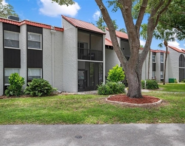 3201 Beneva Road - Photo Thumbnail 1