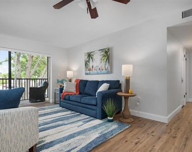 3201 Beneva Road - Photo Thumbnail 3