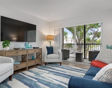 3201 Beneva Road - Photo Thumbnail 5