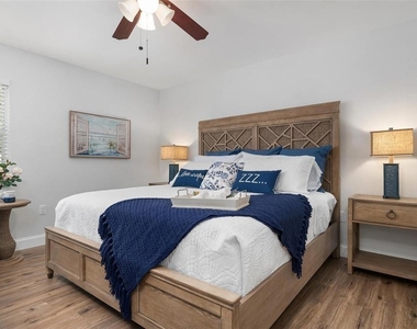 3201 Beneva Road - Photo Thumbnail 15