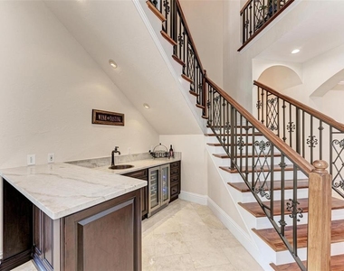 14 N Washington Drive - Photo Thumbnail 21
