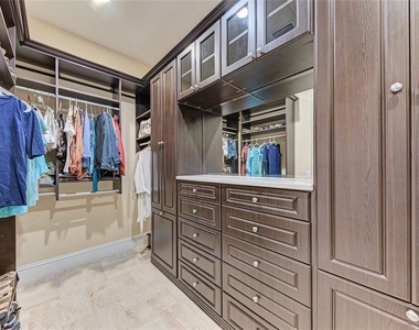 14 N Washington Drive - Photo Thumbnail 41