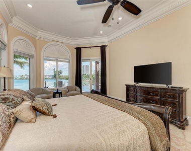 14 N Washington Drive - Photo Thumbnail 38
