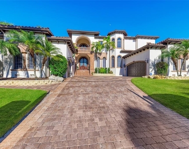 14 N Washington Drive - Photo Thumbnail 13