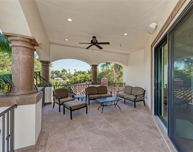 14 N Washington Drive - Photo Thumbnail 77