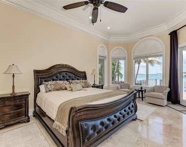 14 N Washington Drive - Photo Thumbnail 37