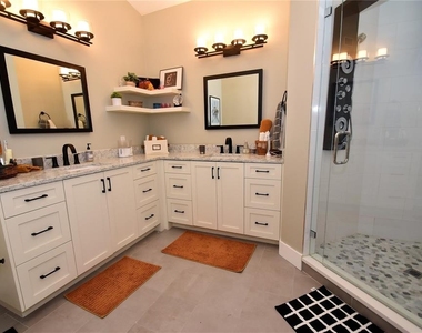 1631 Starling Drive - Photo Thumbnail 20