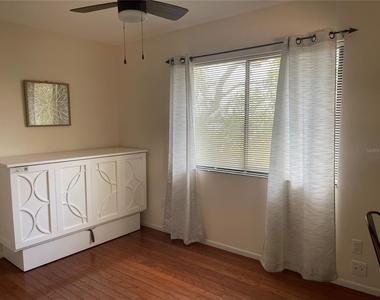 421 Waterside Lane - Photo Thumbnail 38