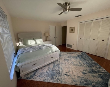 421 Waterside Lane - Photo Thumbnail 30