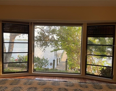421 Waterside Lane - Photo Thumbnail 24