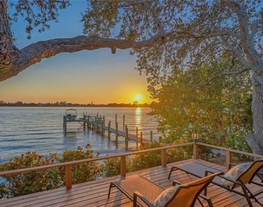 421 Waterside Lane - Photo Thumbnail 47