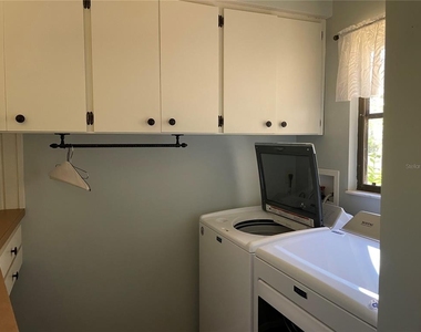 421 Waterside Lane - Photo Thumbnail 36