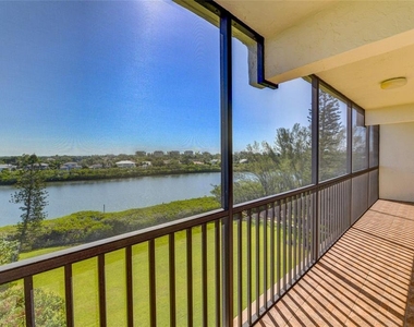 3240 Gulf Of Mexico Drive - Photo Thumbnail 21