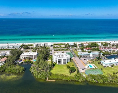 3240 Gulf Of Mexico Drive - Photo Thumbnail 37