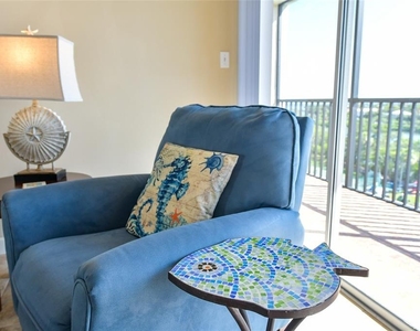 3240 Gulf Of Mexico Drive - Photo Thumbnail 6