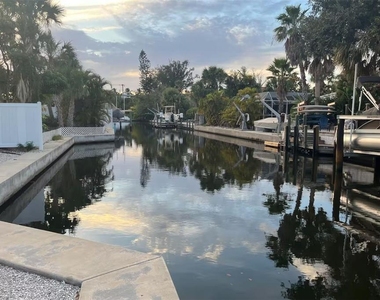 345 Avenida Leona - Photo Thumbnail 74