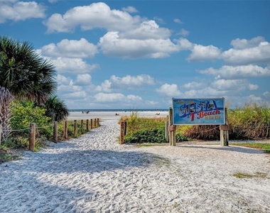 345 Avenida Leona - Photo Thumbnail 89