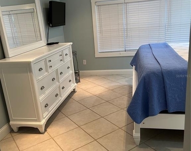 345 Avenida Leona - Photo Thumbnail 8