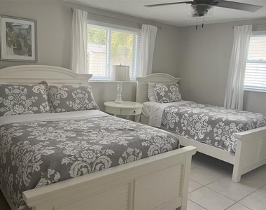 345 Avenida Leona - Photo Thumbnail 39