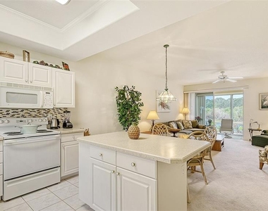 8350 Wingate Drive - Photo Thumbnail 10