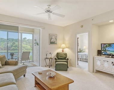8350 Wingate Drive - Photo Thumbnail 8