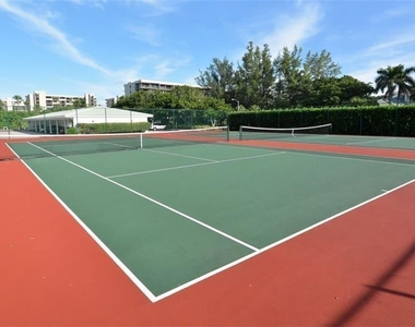 1050 Longboat Club Road - Photo Thumbnail 27