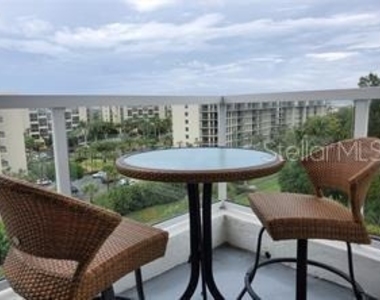 1050 Longboat Club Road - Photo Thumbnail 10