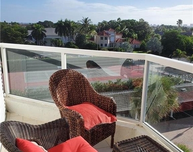 1050 Longboat Club Road - Photo Thumbnail 9