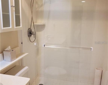 1050 Longboat Club Road - Photo Thumbnail 15