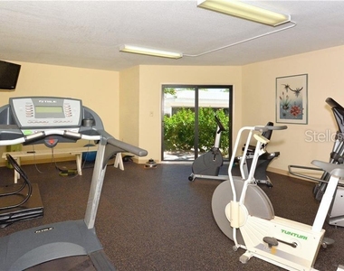 1050 Longboat Club Road - Photo Thumbnail 18