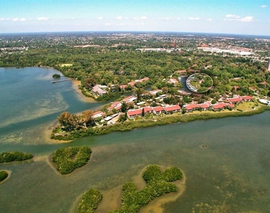 1633 Boathouse Circle - Photo Thumbnail 26