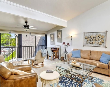 1633 Boathouse Circle - Photo Thumbnail 5