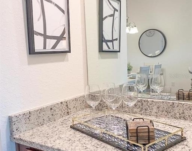 5710 Palmer Circle - Photo Thumbnail 7