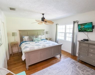 5812 7th Avenue Nw - Photo Thumbnail 8