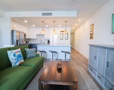1703 N Tamiami Trail - Photo Thumbnail 46