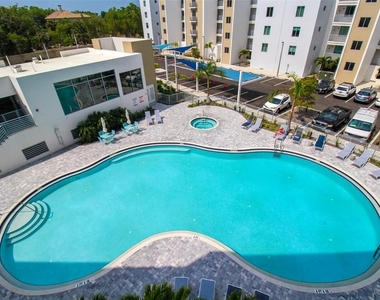 1703 N Tamiami Trail - Photo Thumbnail 45
