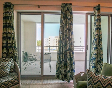 1703 N Tamiami Trail - Photo Thumbnail 42
