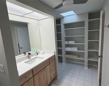 2709 Casey Key Road - Photo Thumbnail 35